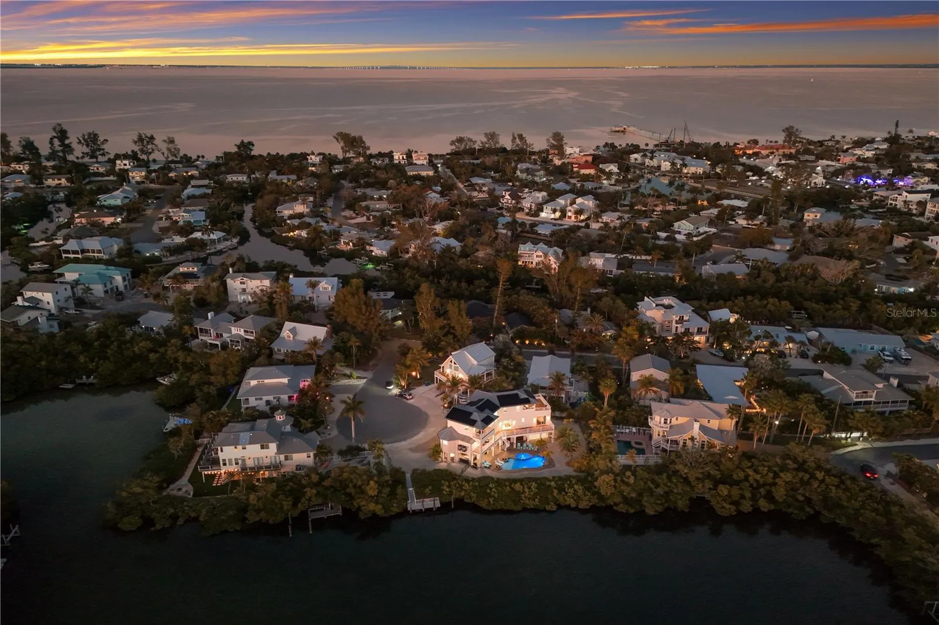 313 Hammock Circle Anna Maria FL 34216