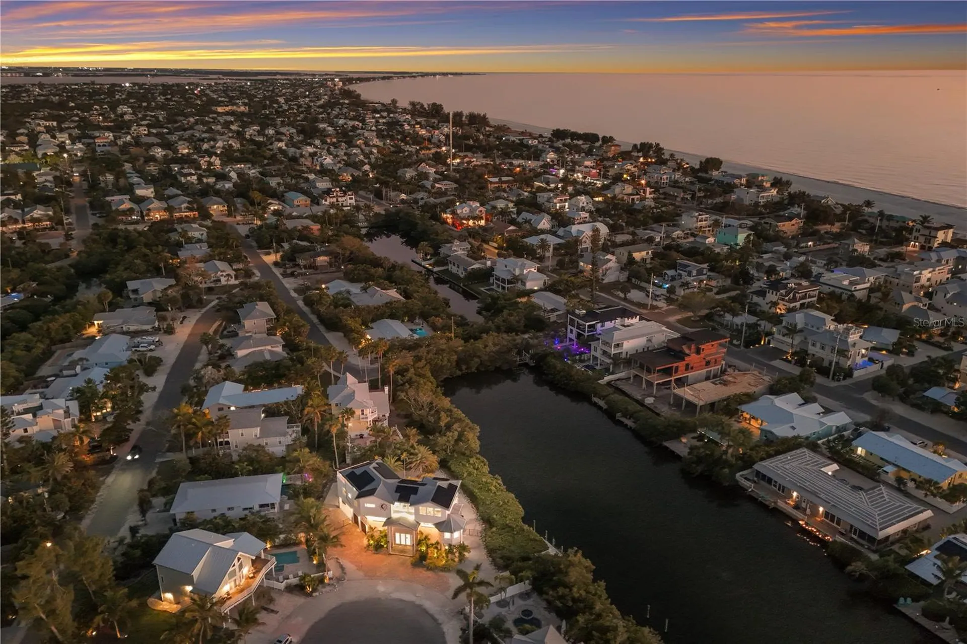 313 Hammock Circle Anna Maria FL 34216