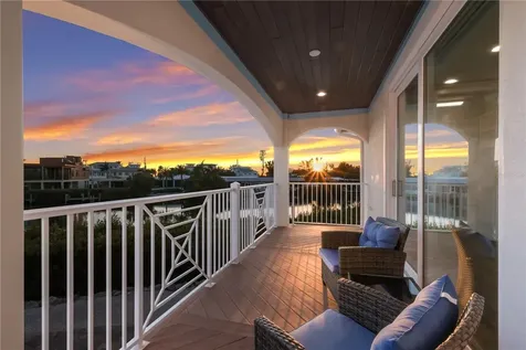 313 Hammock Circle Anna Maria FL 34216
