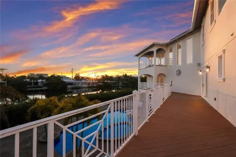 313 Hammock Circle Anna Maria FL 34216