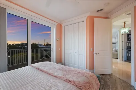 313 Hammock Circle Anna Maria FL 34216