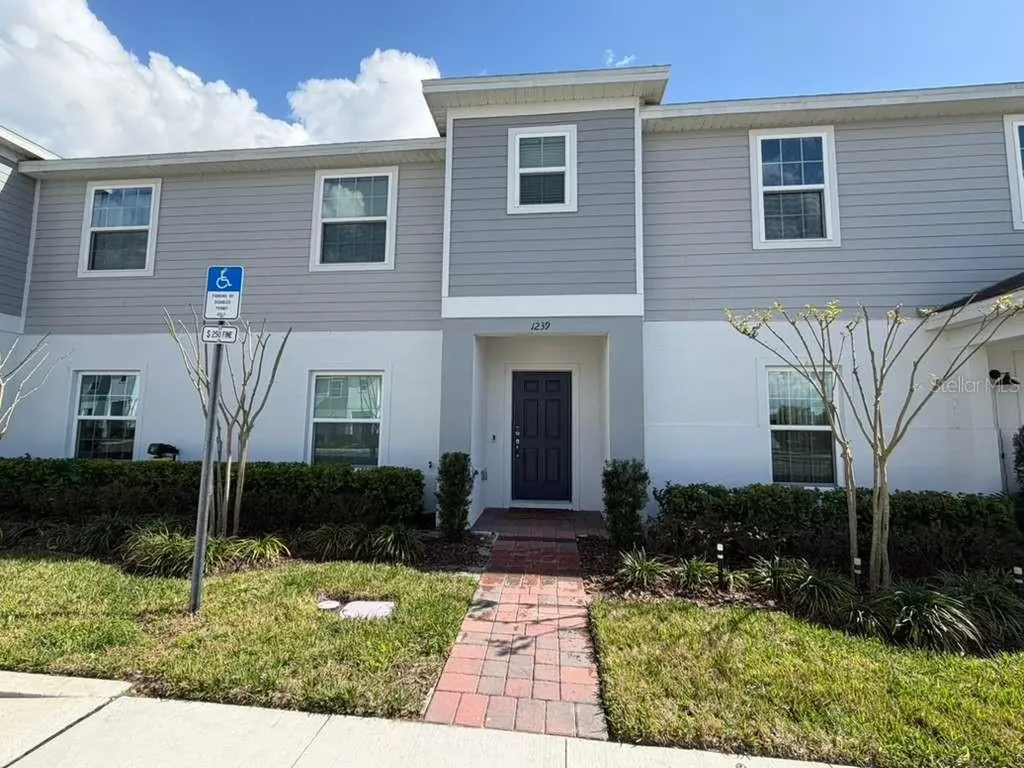 1239 Sand Torch Circle Davenport FL 33837