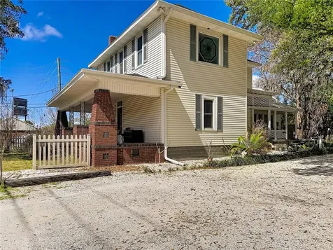 2418 W 1st Street Sanford FL 32771