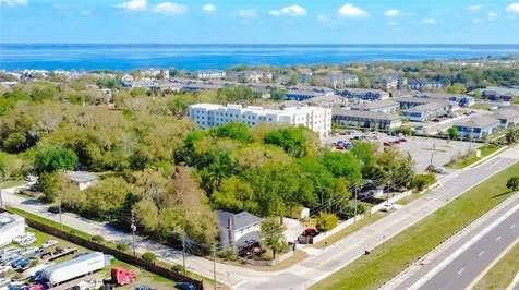 2418 W 1st Street Sanford FL 32771