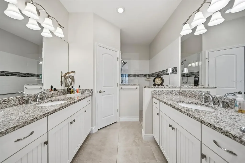 7205 Costa Bella Drive Bradenton FL 34209
