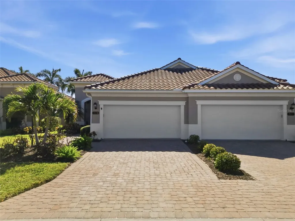 7205 Costa Bella Drive Bradenton FL 34209