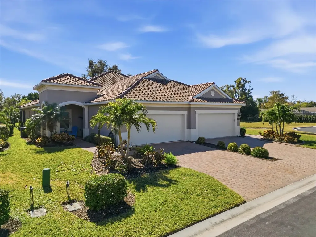 7205 Costa Bella Drive Bradenton FL 34209