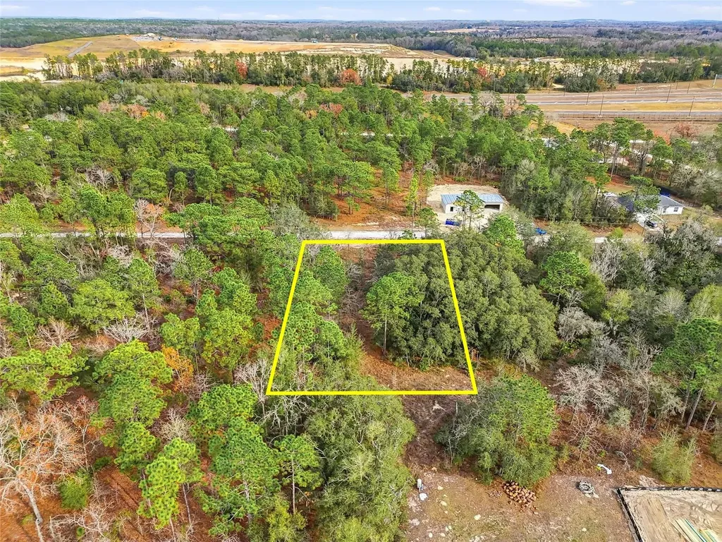 Cayman Road Weeki Wachee FL 34614