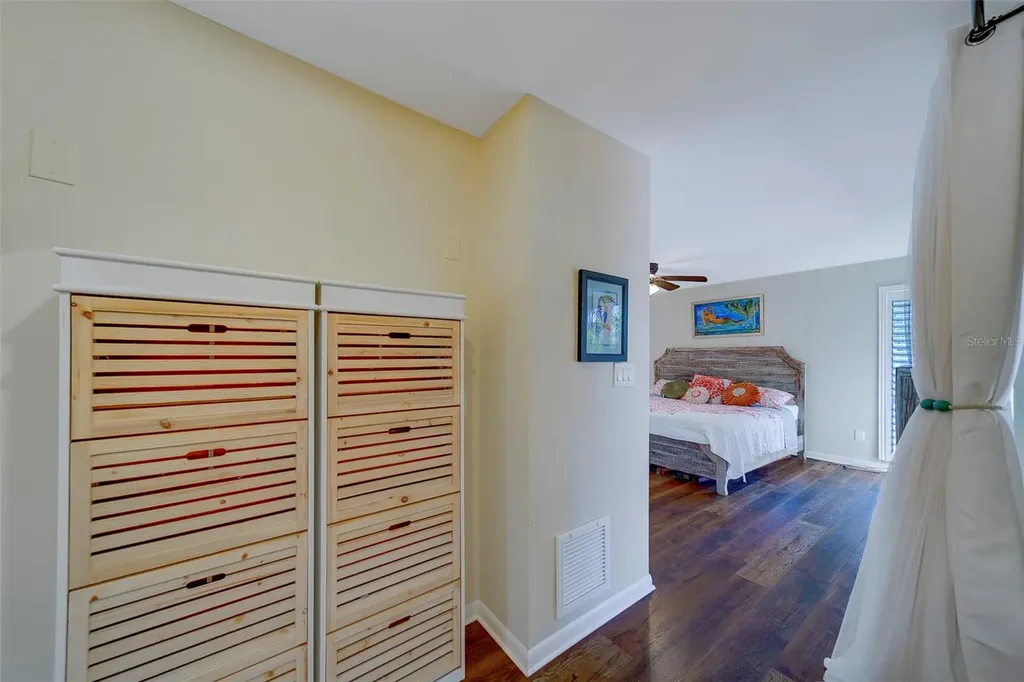 14557 Anchorage Circle Seminole FL 33776