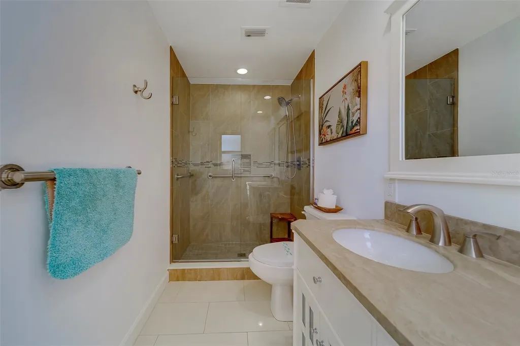 14557 Anchorage Circle Seminole FL 33776