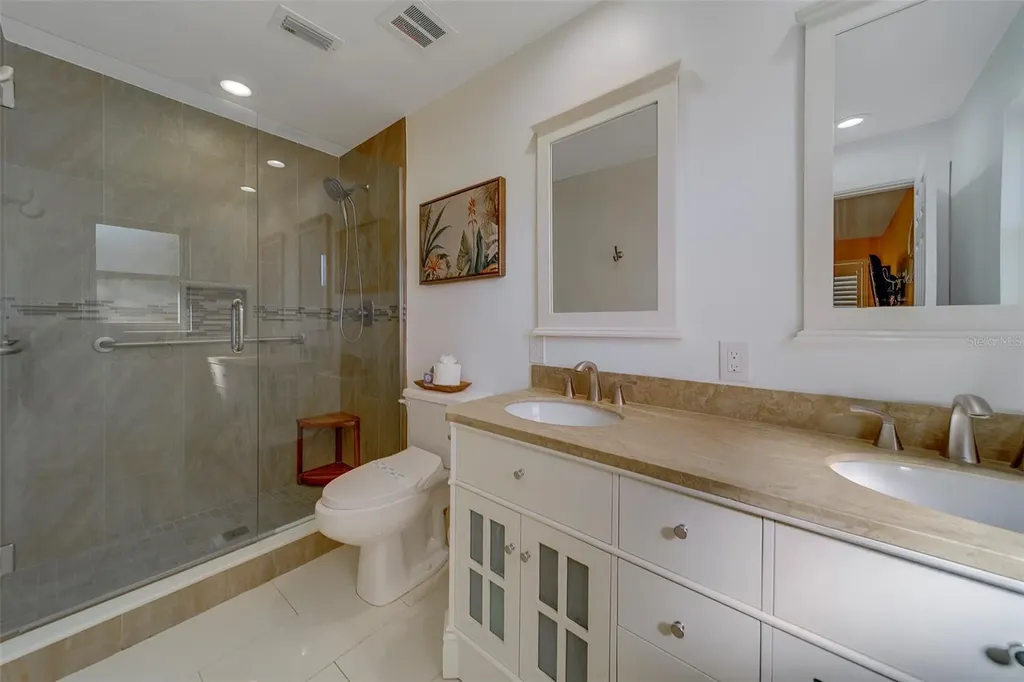14557 Anchorage Circle Seminole FL 33776
