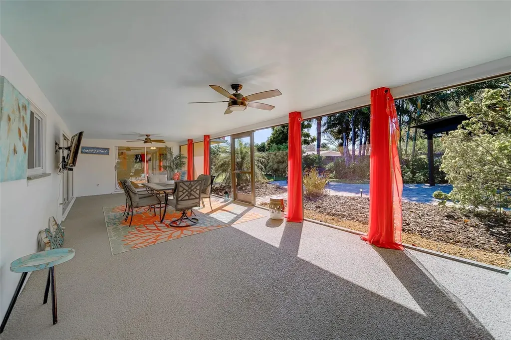 14557 Anchorage Circle Seminole FL 33776