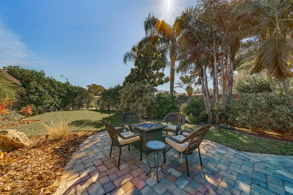 14557 Anchorage Circle Seminole FL 33776