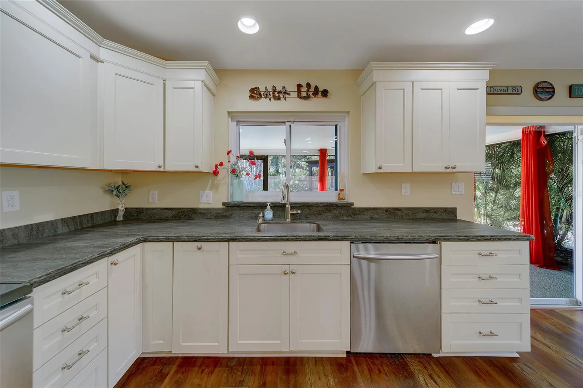 14557 Anchorage Circle Seminole FL 33776