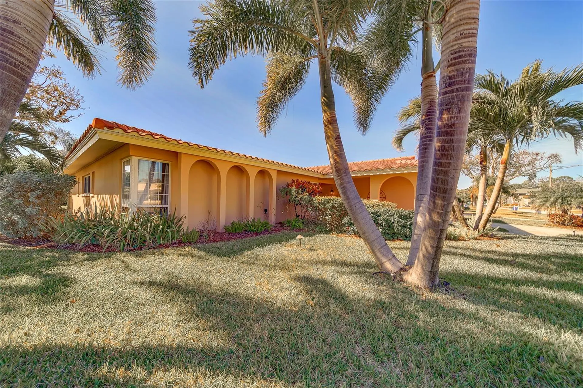 14557 Anchorage Circle Seminole FL 33776