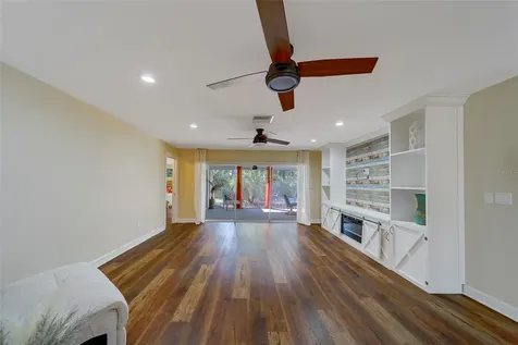 14557 Anchorage Circle Seminole FL 33776
