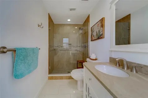 14557 Anchorage Circle Seminole FL 33776