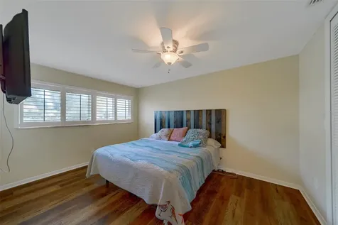 14557 Anchorage Circle Seminole FL 33776