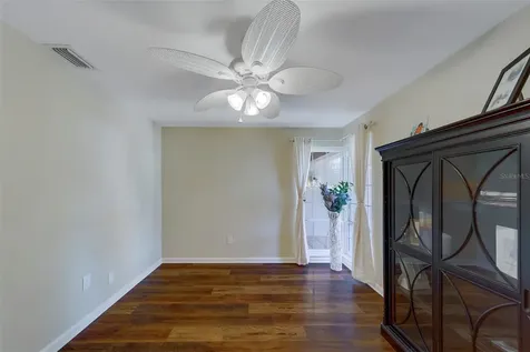 14557 Anchorage Circle Seminole FL 33776