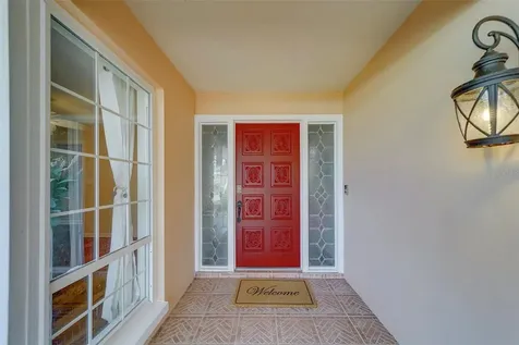 14557 Anchorage Circle Seminole FL 33776