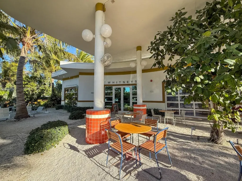 690 Fox Street Longboat Key FL 34228