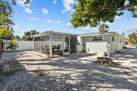 690 Fox Street Longboat Key FL 34228