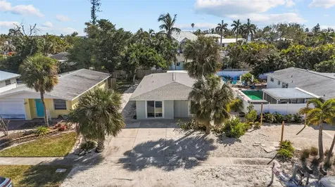 690 Fox Street Longboat Key FL 34228