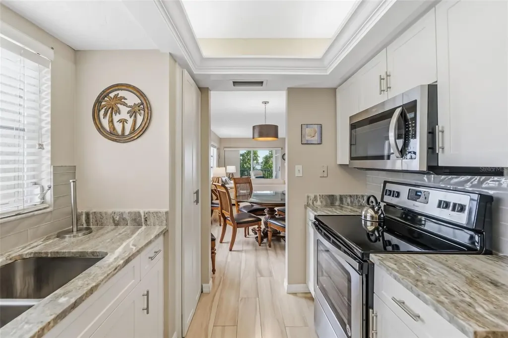 5970 Midnight Pass Road Sarasota FL 34242