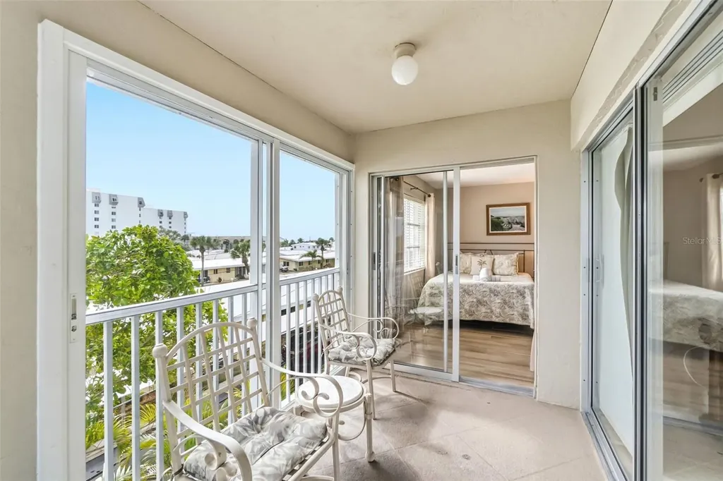 5970 Midnight Pass Road Sarasota FL 34242