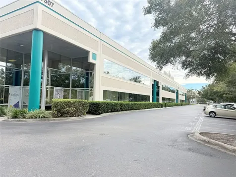 7507 Kingspointe Parkway Orlando FL 32819