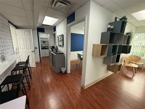 7507 Kingspointe Parkway Orlando FL 32819