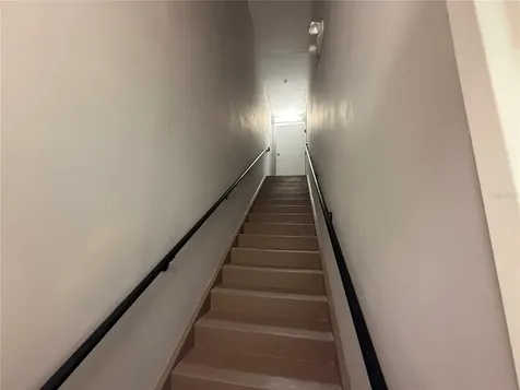 7507 Kingspointe Parkway Orlando FL 32819