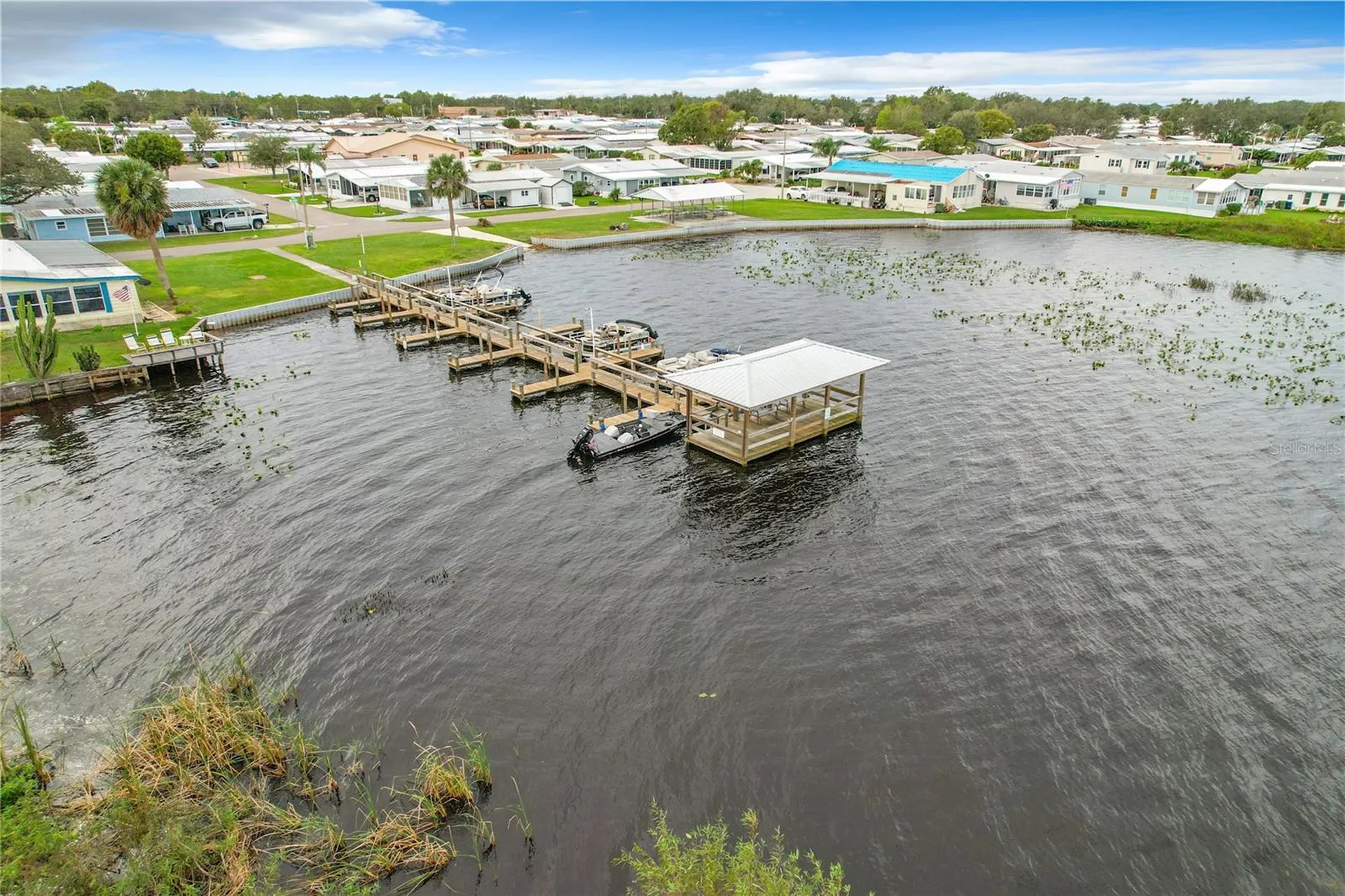 6825 S Lake Henry Drive NE Winter Haven FL 33881