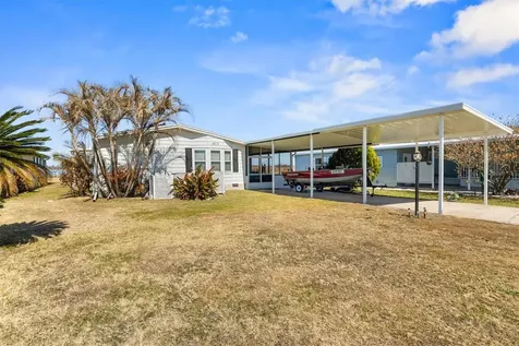 6825 S Lake Henry Drive NE Winter Haven FL 33881
