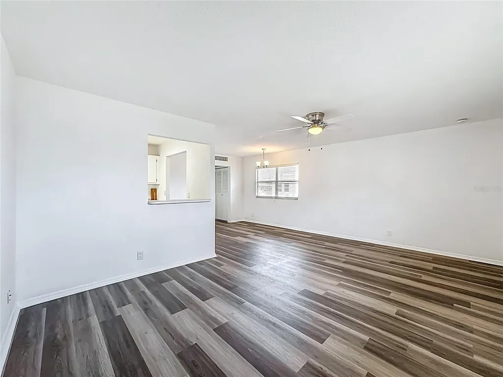 202 Bedford Trail Sun City Center FL 33573