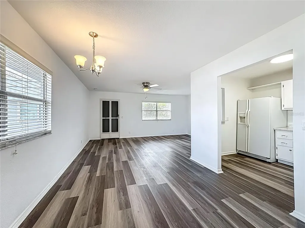 202 Bedford Trail Sun City Center FL 33573