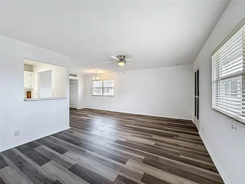 202 Bedford Trail Sun City Center FL 33573
