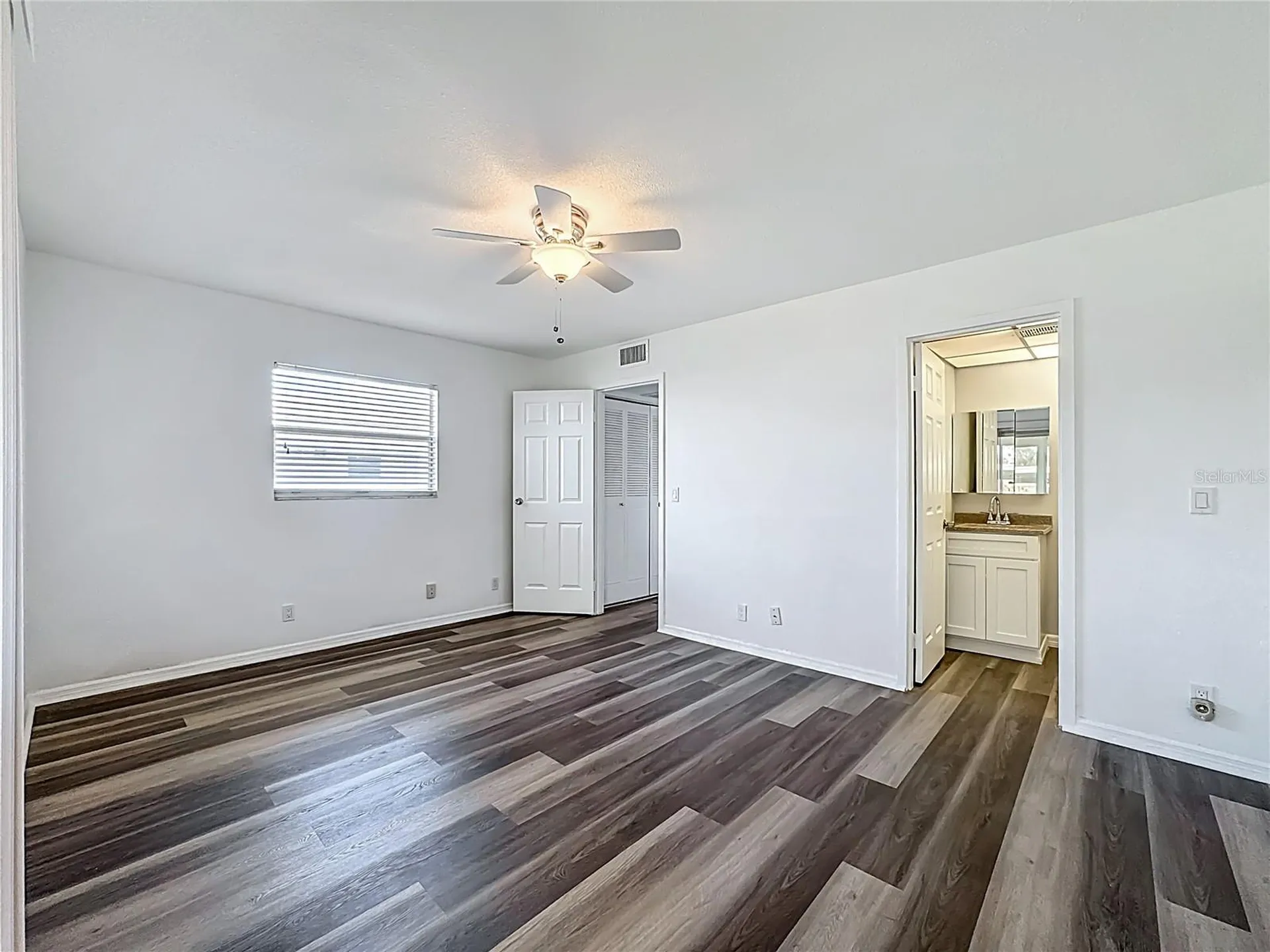 202 Bedford Trail Sun City Center FL 33573