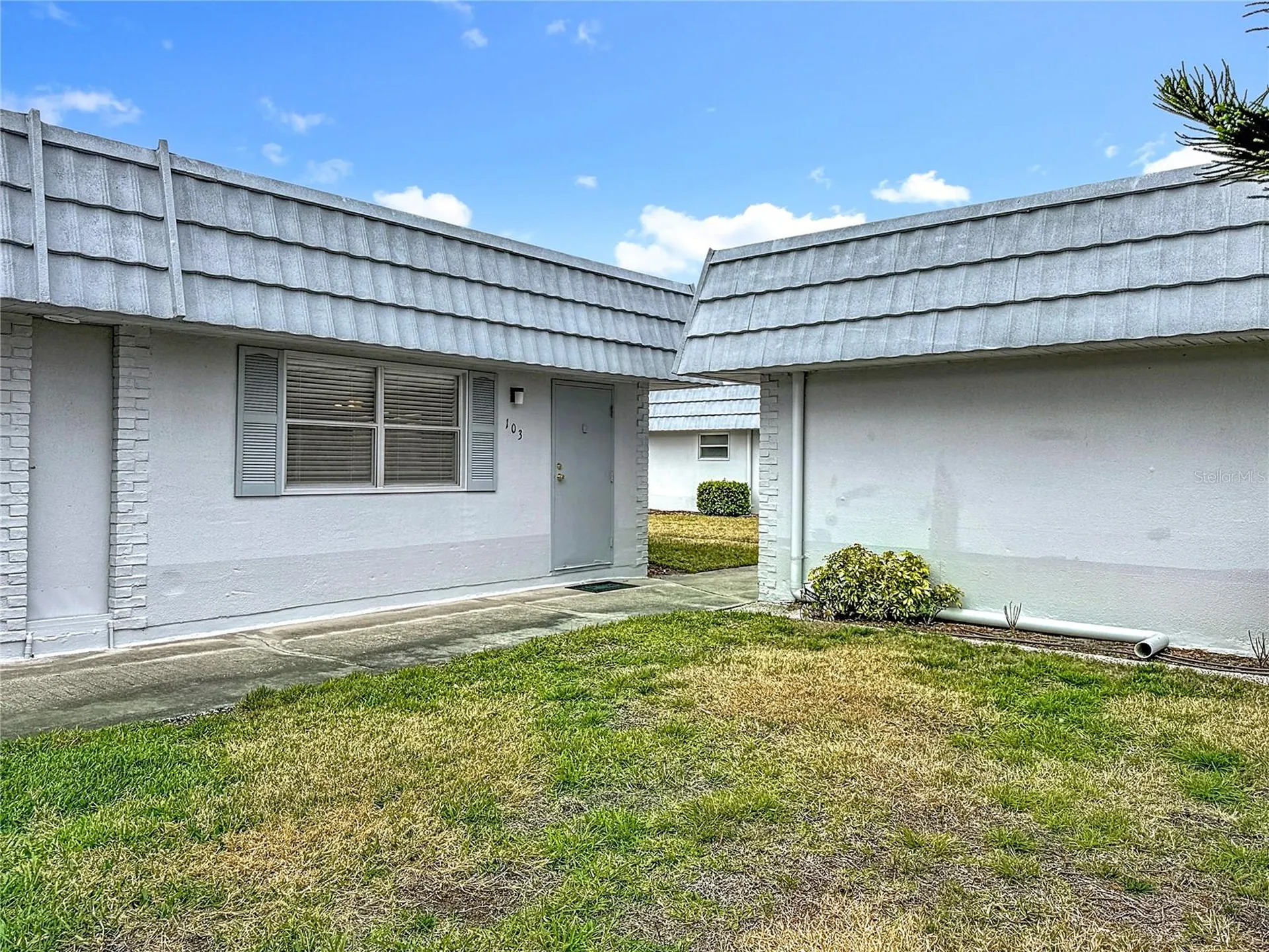202 Bedford Trail Sun City Center FL 33573