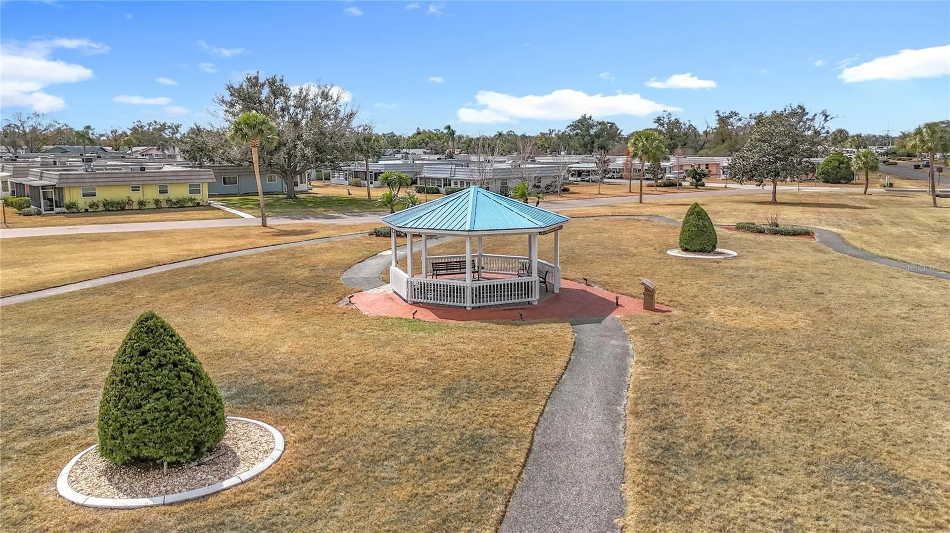 202 Bedford Trail Sun City Center FL 33573