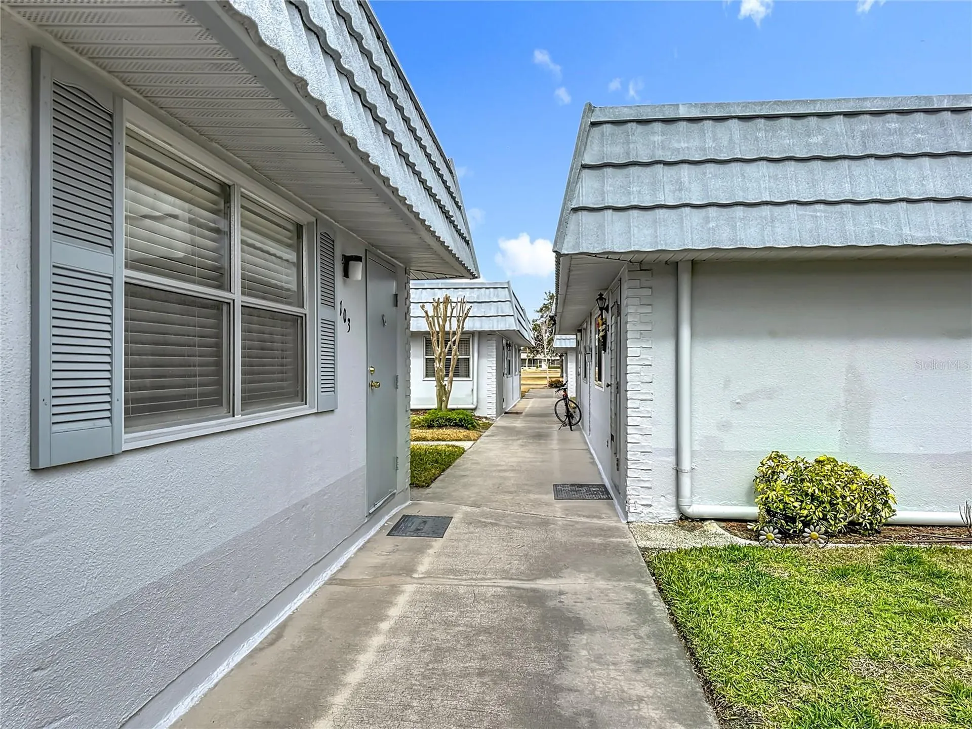 202 Bedford Trail Sun City Center FL 33573