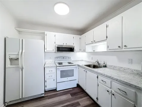 202 Bedford Trail Sun City Center FL 33573