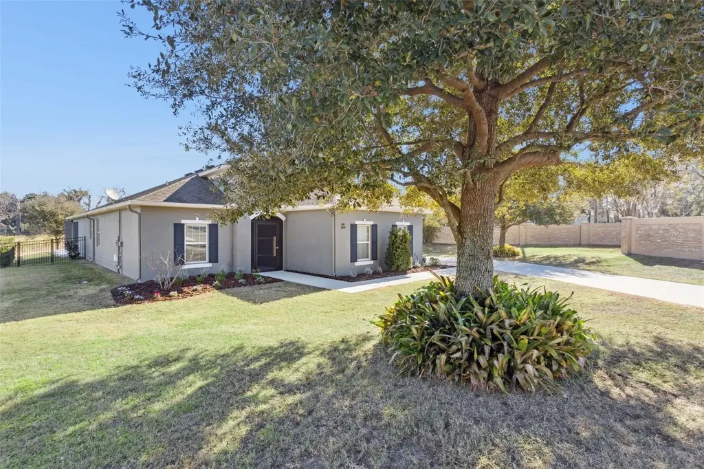 2400 Artist Point Court Apopka FL 32703