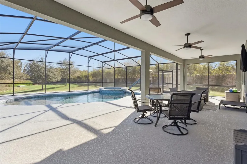 2400 Artist Point Court Apopka FL 32703
