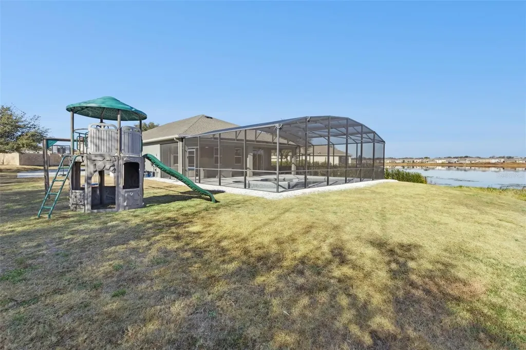 2400 Artist Point Court Apopka FL 32703