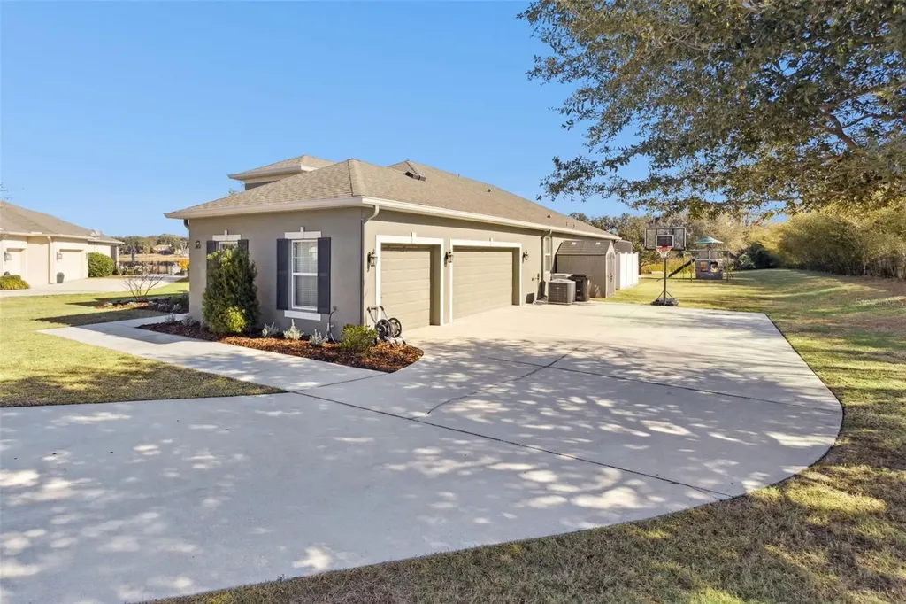 2400 Artist Point Court Apopka FL 32703