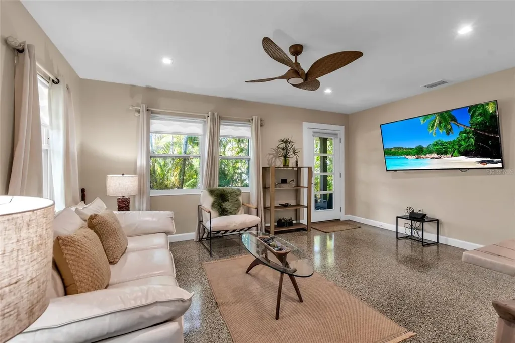 510 N Osprey Avenue Sarasota FL 34236