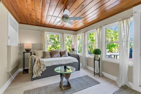 510 N Osprey Avenue Sarasota FL 34236