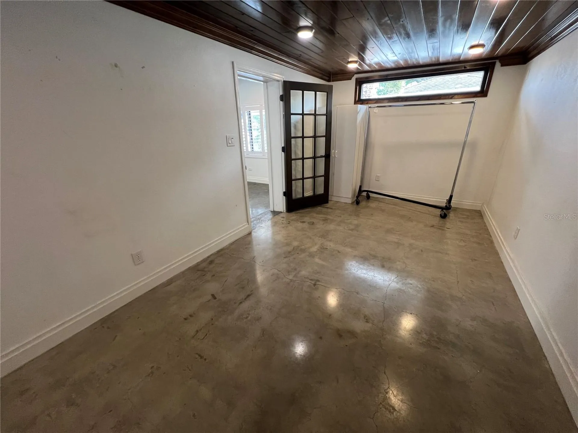2323 W Aileen Street Tampa FL 33607