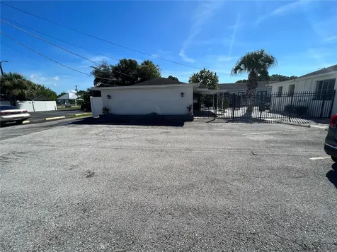 2323 W Aileen Street Tampa FL 33607